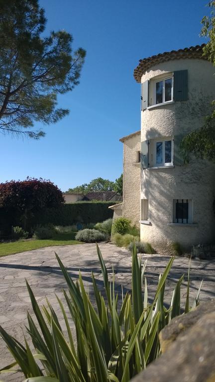 La Bastide Des Muriers Deaux Екстериор снимка