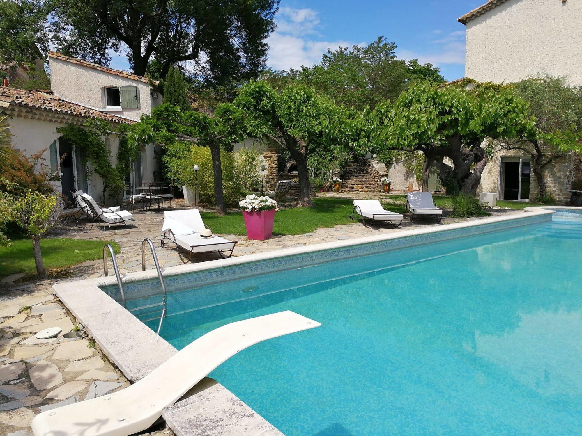 La Bastide Des Muriers Deaux Екстериор снимка