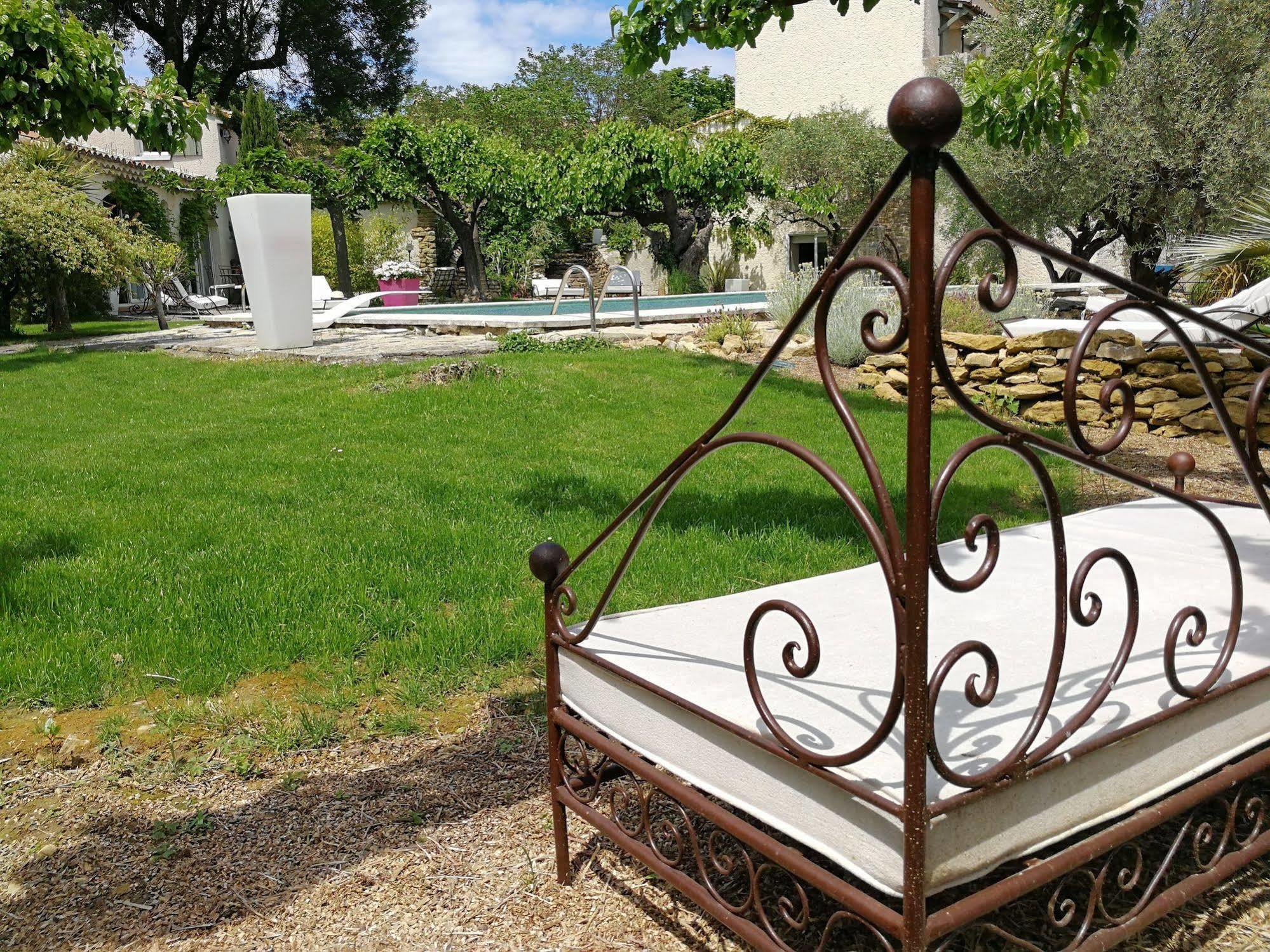 La Bastide Des Muriers Deaux Екстериор снимка